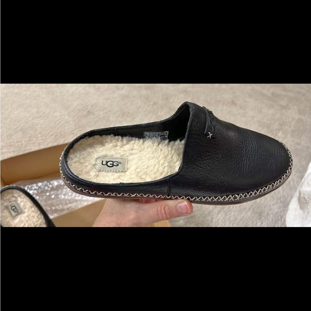 UGG Leather slippers